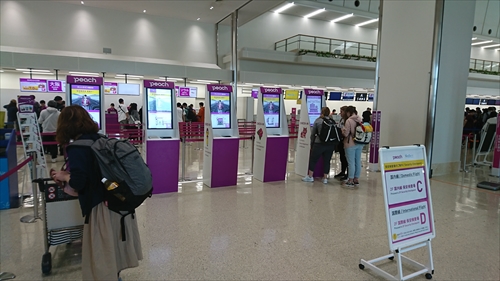 11日・大阪1日目！那覇空港のLCCターミナルが！